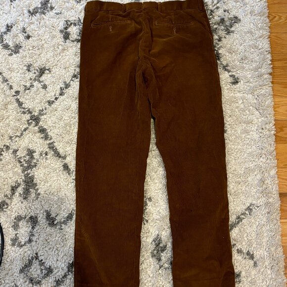 Lands' End Tailored Fit Men's Corduroy Pants - Picture 4 of 5